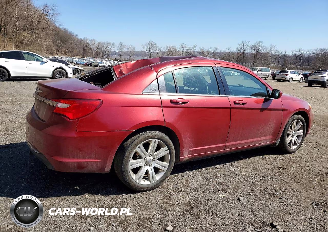 2013 Chrysler 200 Lx VIN:1C3CCBAB7DN640655 - 3