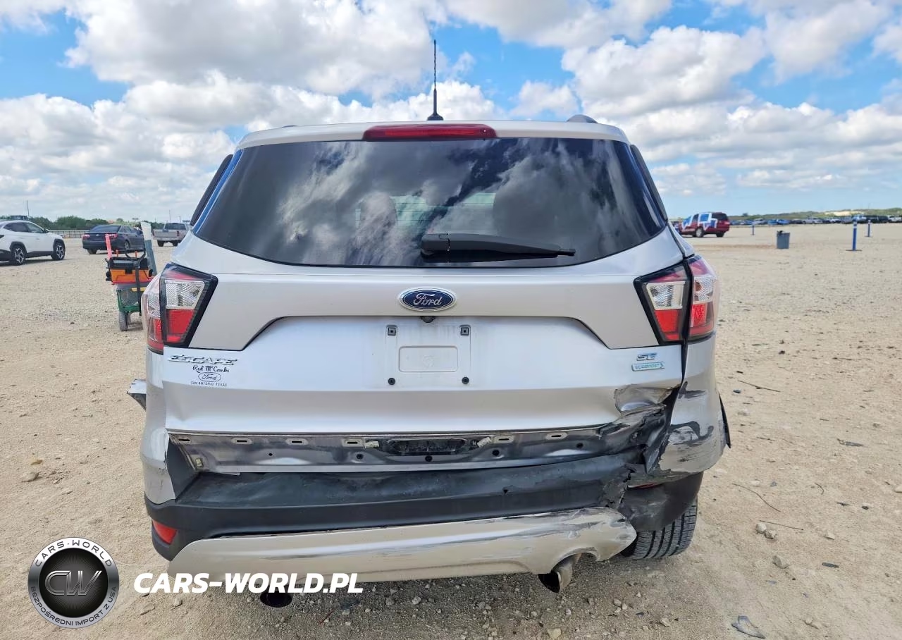 2018 Ford Escape Se VIN:1FMCU0GD6JUA84034 - 6