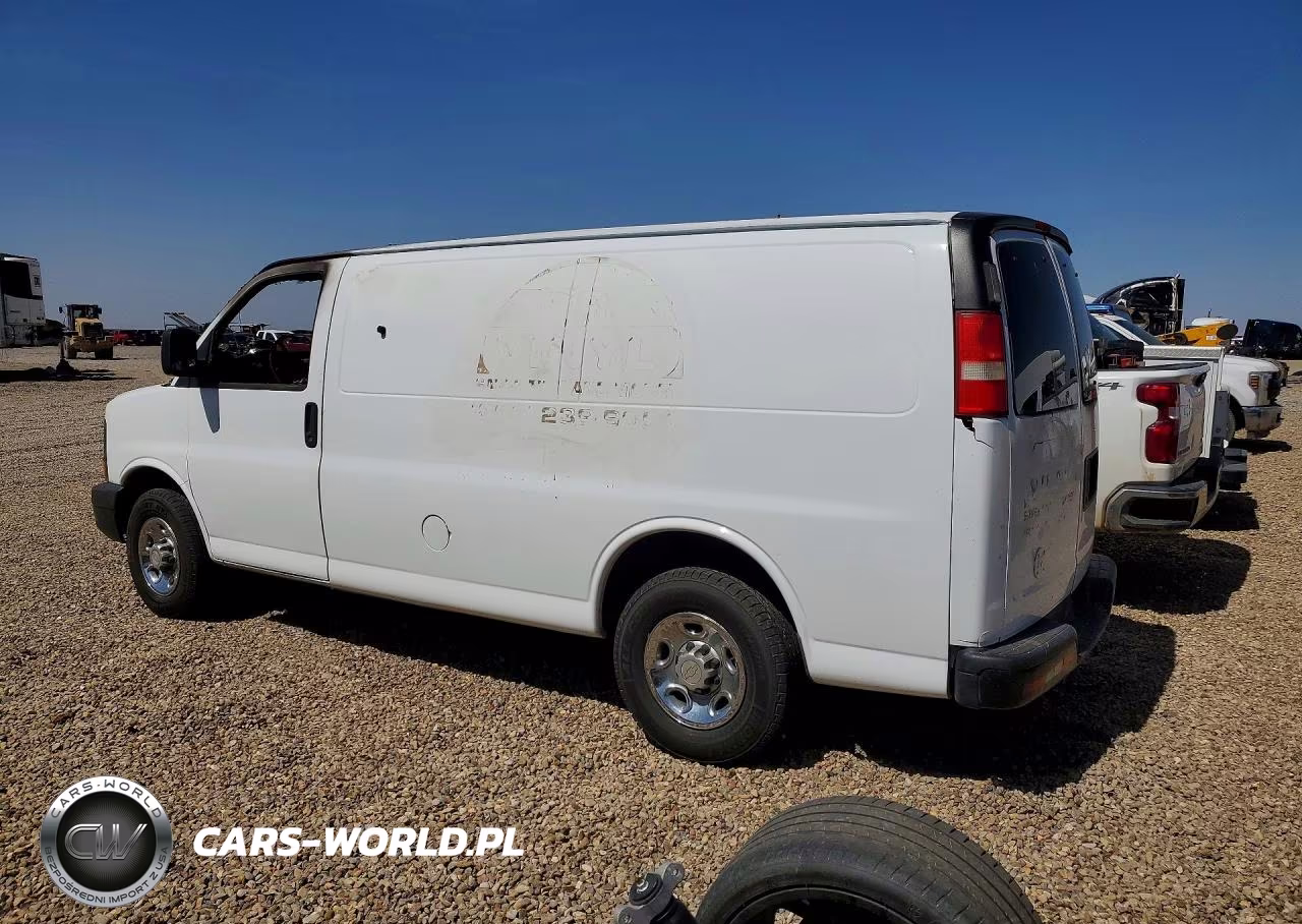 2010 Chevrolet Express 2500 Cargo Utility - Service Van VIN:1GCZGFBA0A1174805 - 2