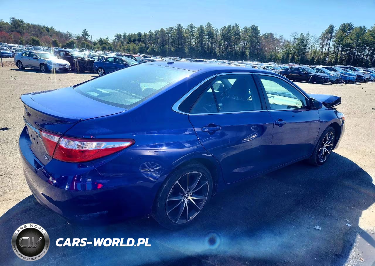 2015 Toyota Camry Xse V6 VIN:4T1BK1FK9FU561148 - 3