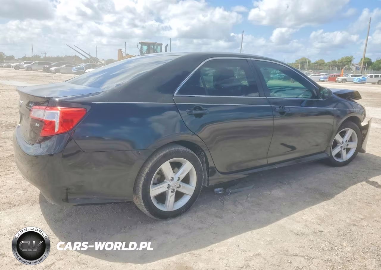 2013 Toyota Camry Se VIN:4T1BF1FK5DU665055 - 3