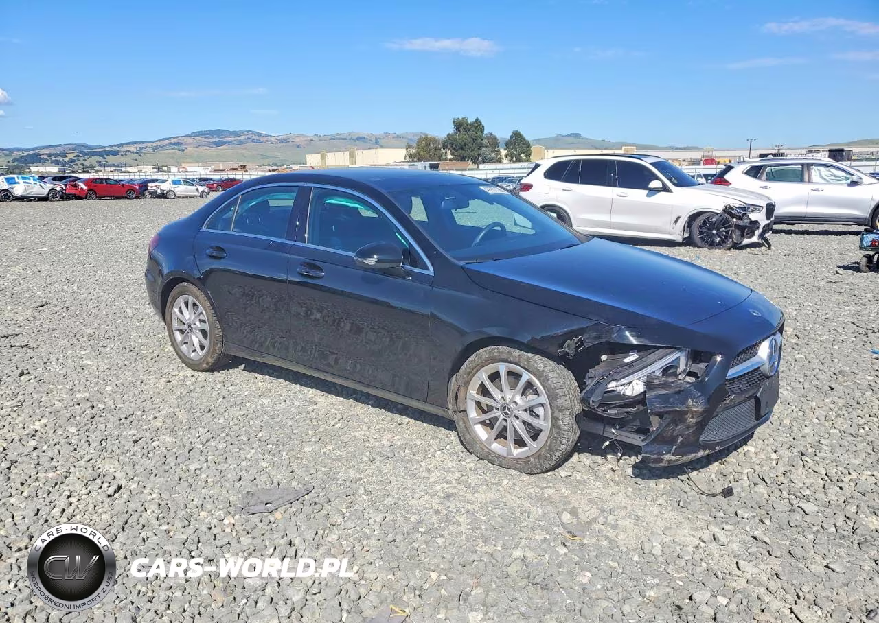 2021 Mercedes-Benz A 220 VIN:W1K3G4EB6MJ288610 - 4