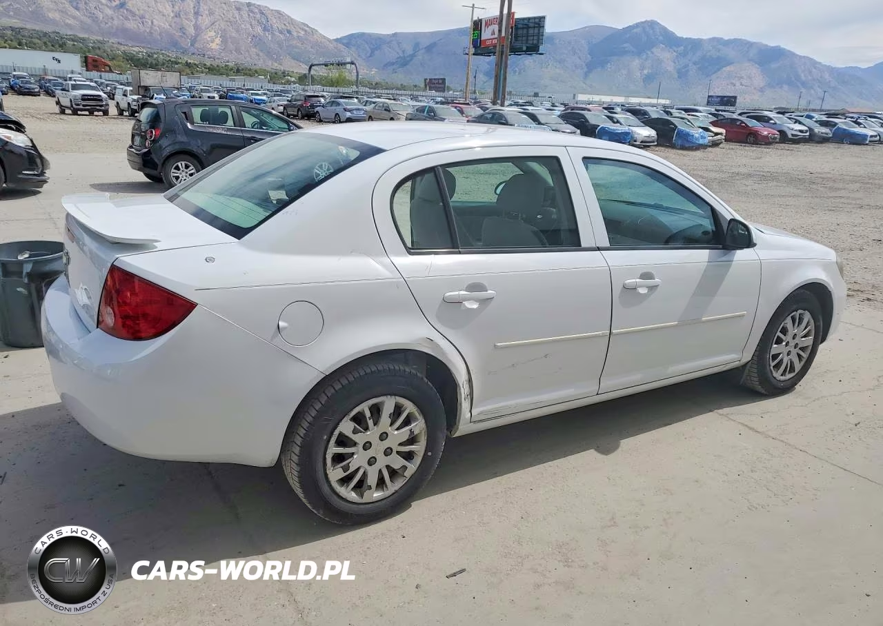 2010 Chev Cobalt VIN:1G1AD5F59A7186339 - 3