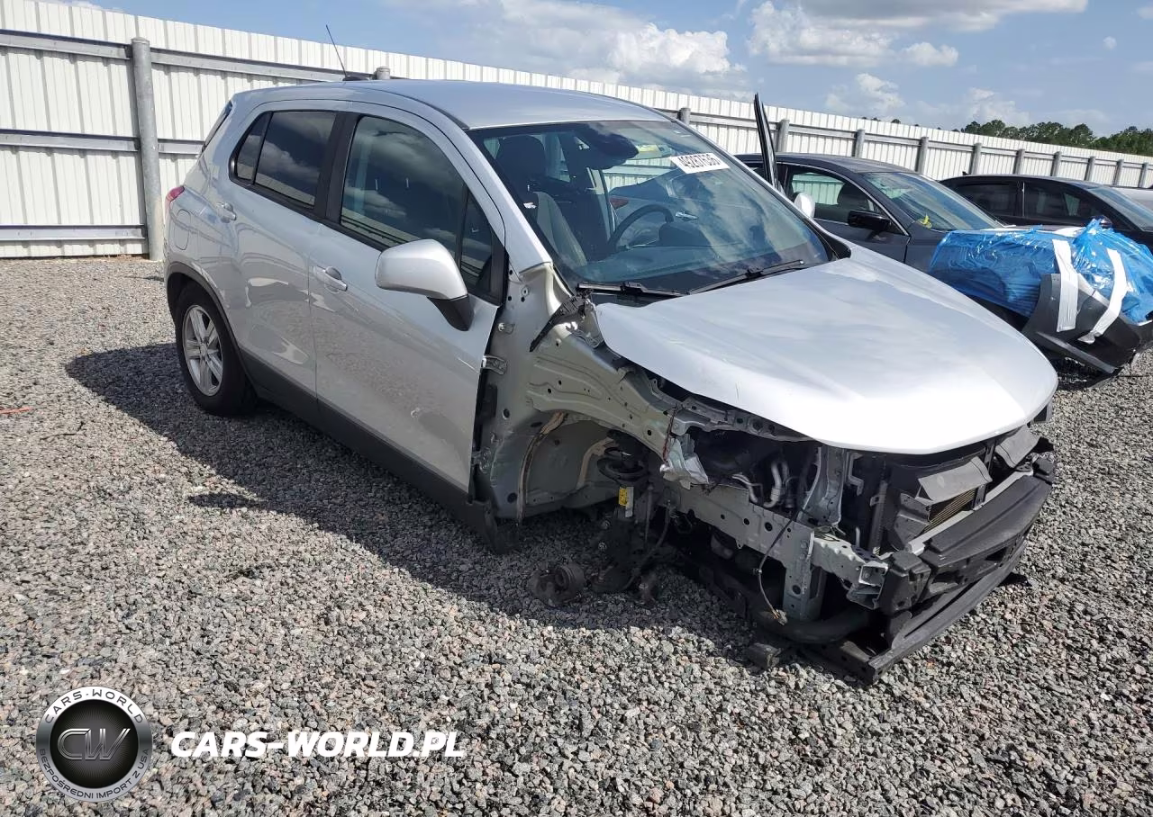 2020 Chevrolet Trax Ls VIN:3GNCJKSB3LL296571 - 4