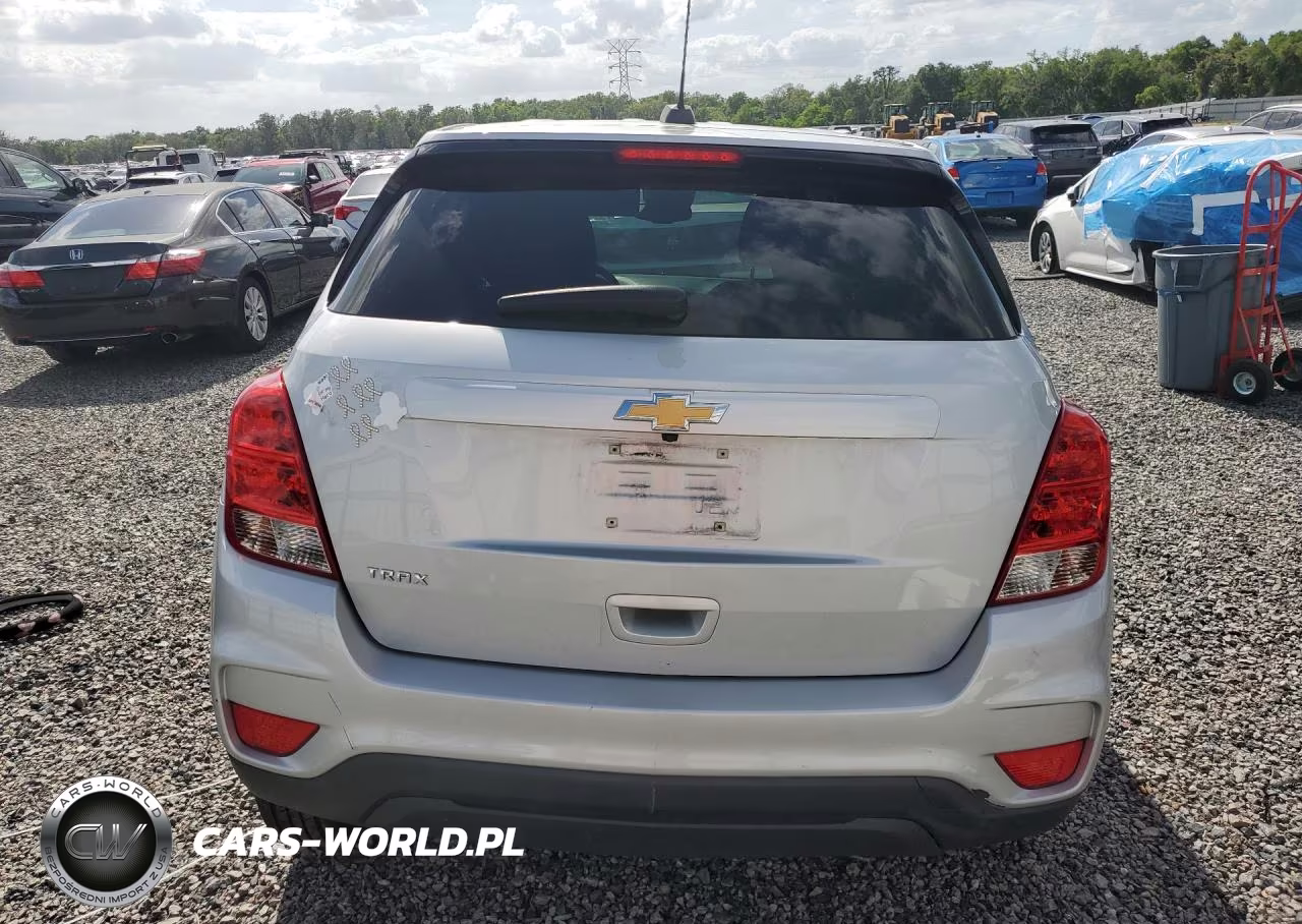2020 Chevrolet Trax Ls VIN:3GNCJKSB3LL296571 - 6