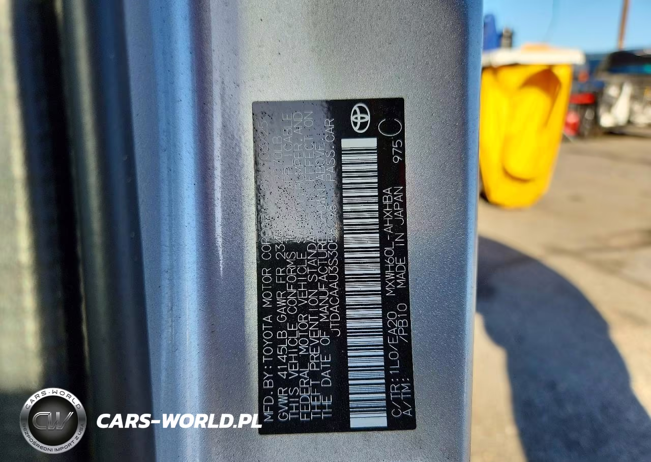 2025 Toyota Prius Limited VIN:JTDACAAU3S3058298 - 12