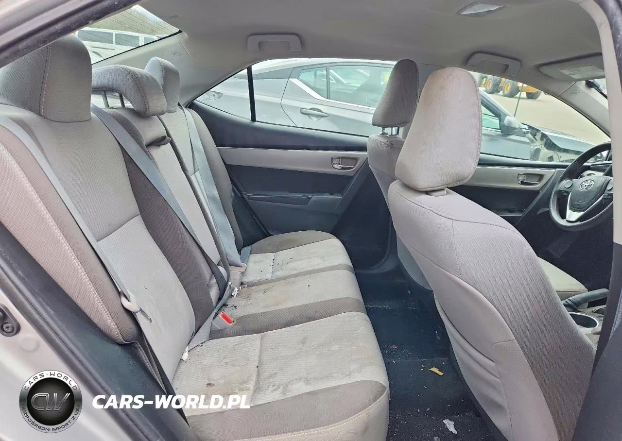 2018 Toyota Corolla Le VIN:2T1BURHE4JC071047 - 10