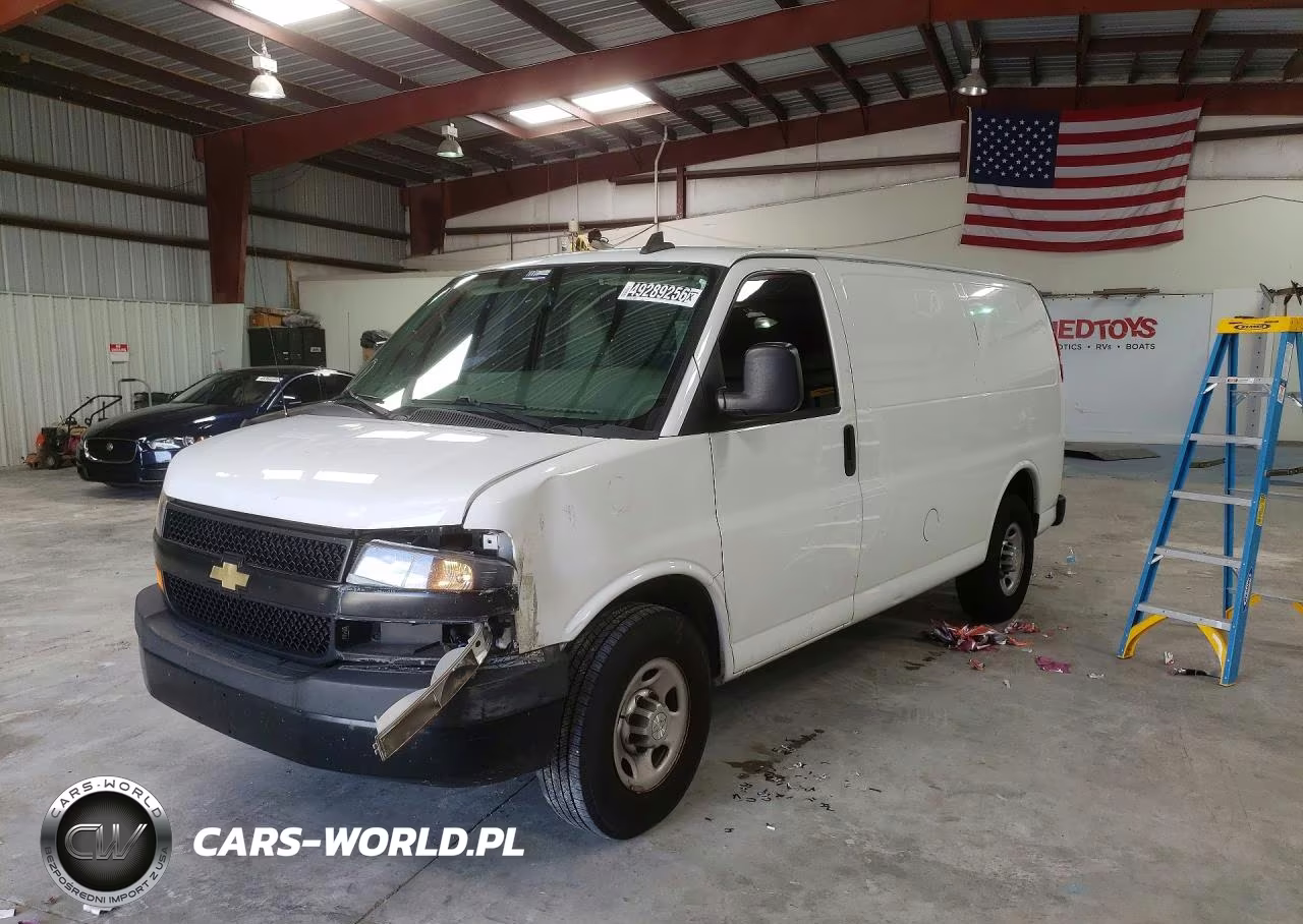 2020 Chevrolet Express 2500 Cargo Utility - Service Van