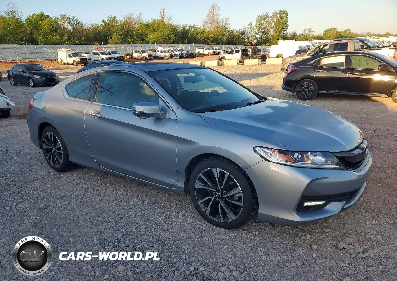 2017 Honda Accord Exl VIN:1HGCT1B82HA007679 - 4