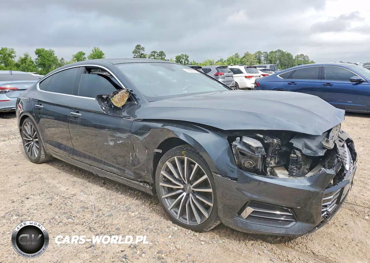 2018 Audi A5 Premium Plus VIN:WAUBNCF56JA058654 - 4
