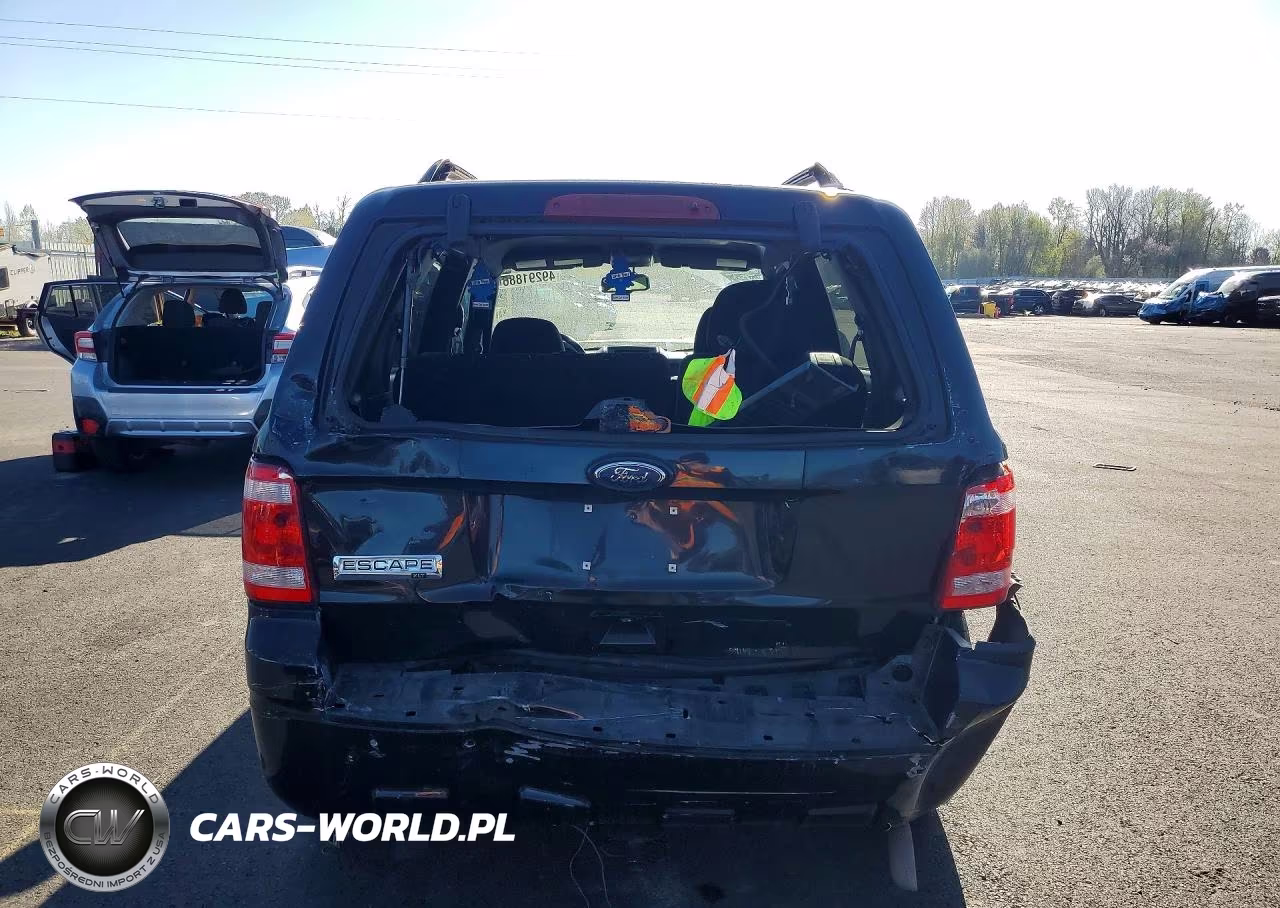 2010 Ford Escape Xlt VIN:1FMCU0D73AKD38809 - 6