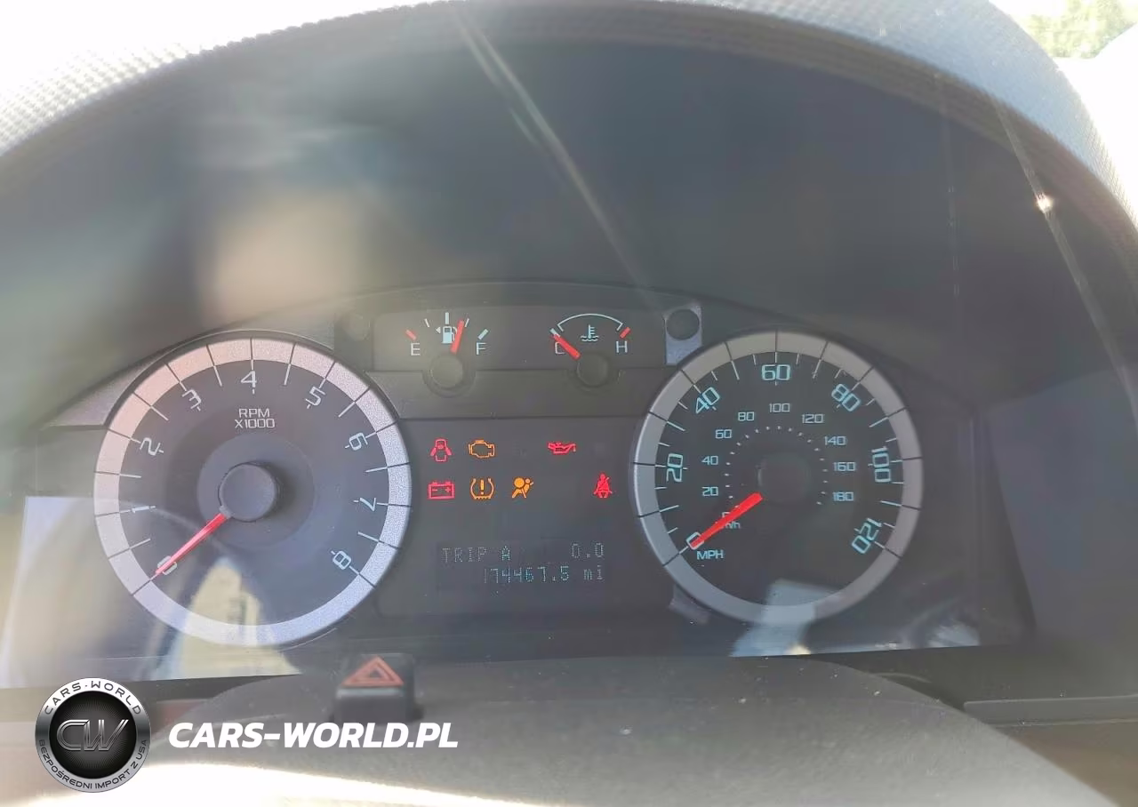 2010 Ford Escape Xlt VIN:1FMCU0D73AKD38809 - 9