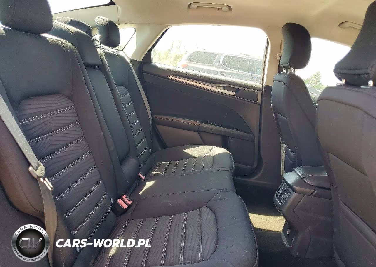 2016 Ford Fusion Se VIN:3FA6P0H79GR233768 - 10
