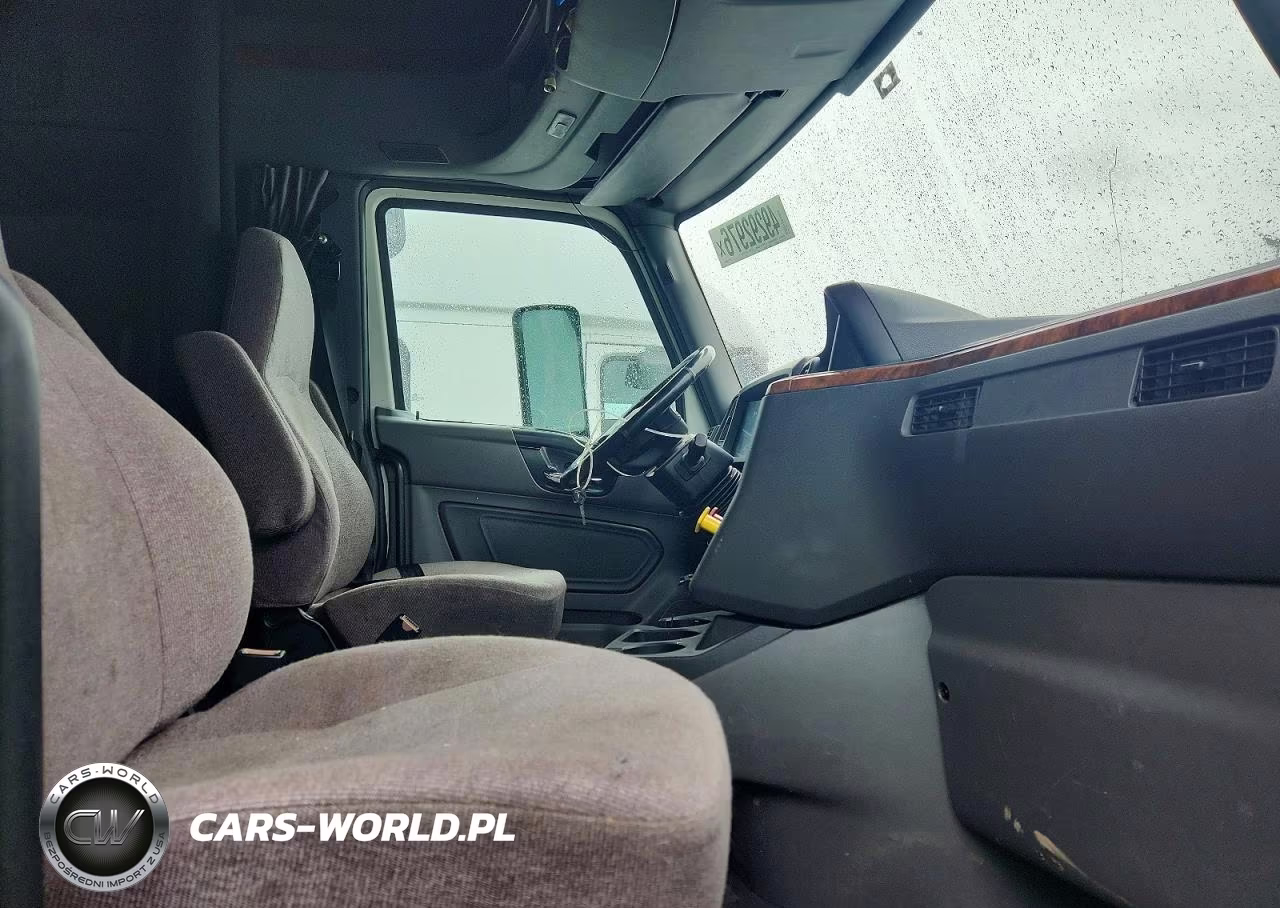 2019 International Lt625 VIN:3HSDZAPR6KN743880 - 5