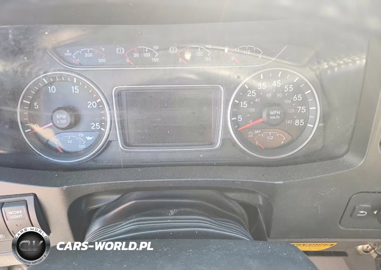 2019 International Lt625 VIN:3HSDZAPR6KN743880 - 8