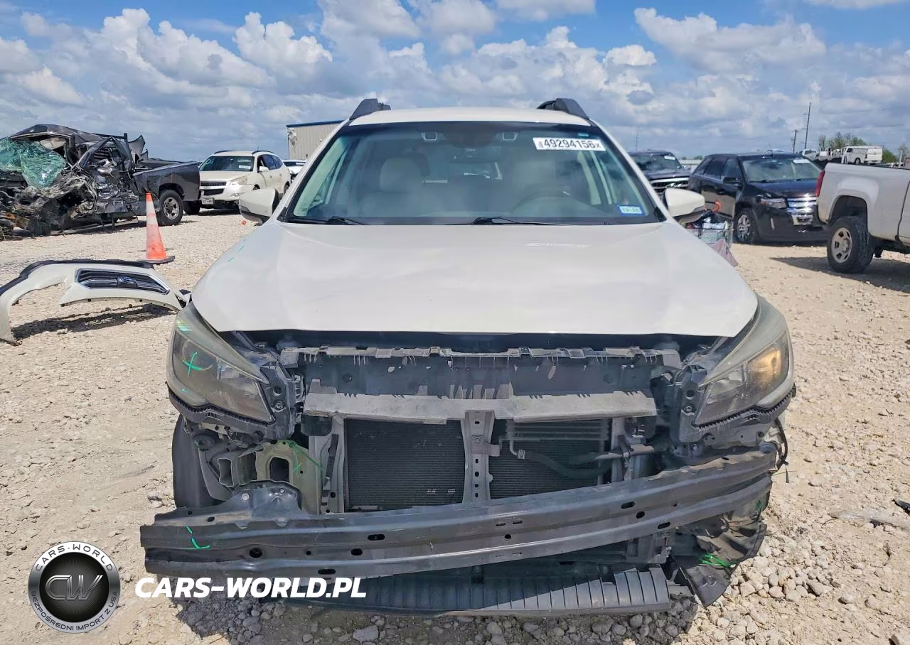 2018 Subaru Outback 2.5I Premium VIN:4S4BSAFC8J3279879 - 5