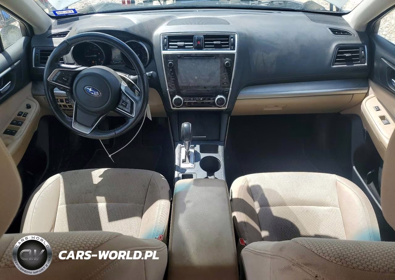 2018 Subaru Outback 2.5I Premium VIN:4S4BSAFC8J3279879 - 8