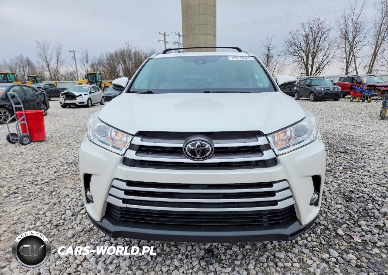 2019 Toyota Highlander Xle VIN:5TDJZRFH5KS924669 - 5