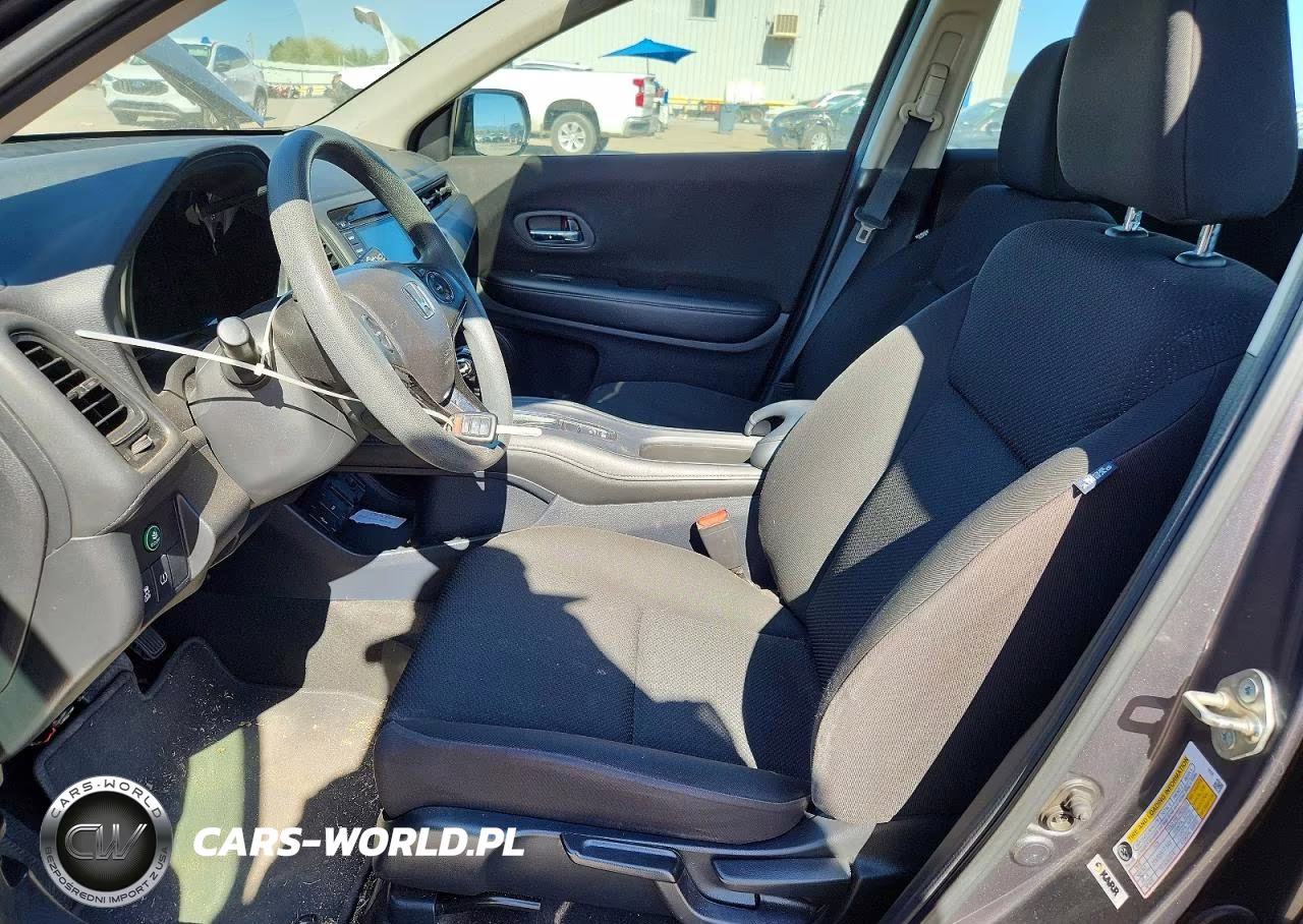 2018 Honda Hr-V Lx VIN:3CZRU6H31JG719052 - 7