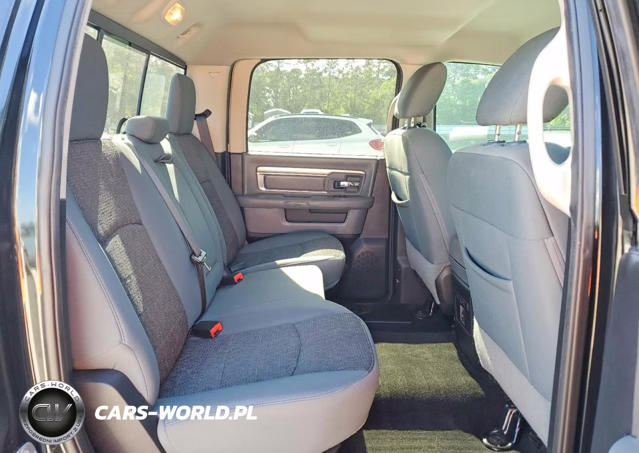2016 Ram 1500 Slt VIN:3C6RR6LT7GG320449 - 10