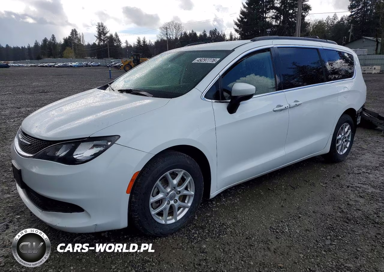 2021 Chrysler Voyager Lxi