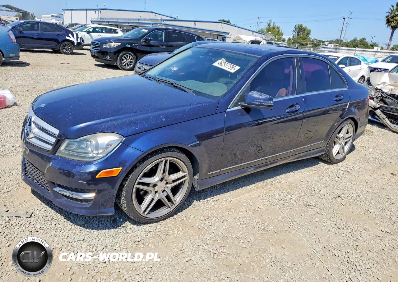 2013 Mercedes-Benz C 250 – zdjęcie 1 z 12