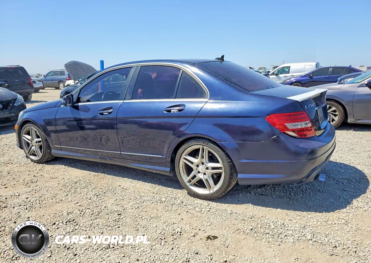 2013 Mercedes-Benz C 250 VIN:WDDGF4HB4DA854764 - 2