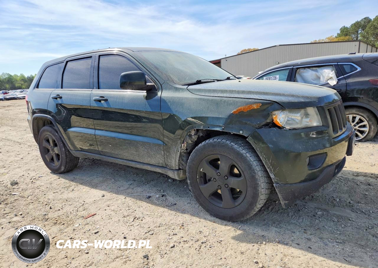 2011 Jeep Grand Cherokee Laredo VIN:1J4RR4GGXBC715614 - 4