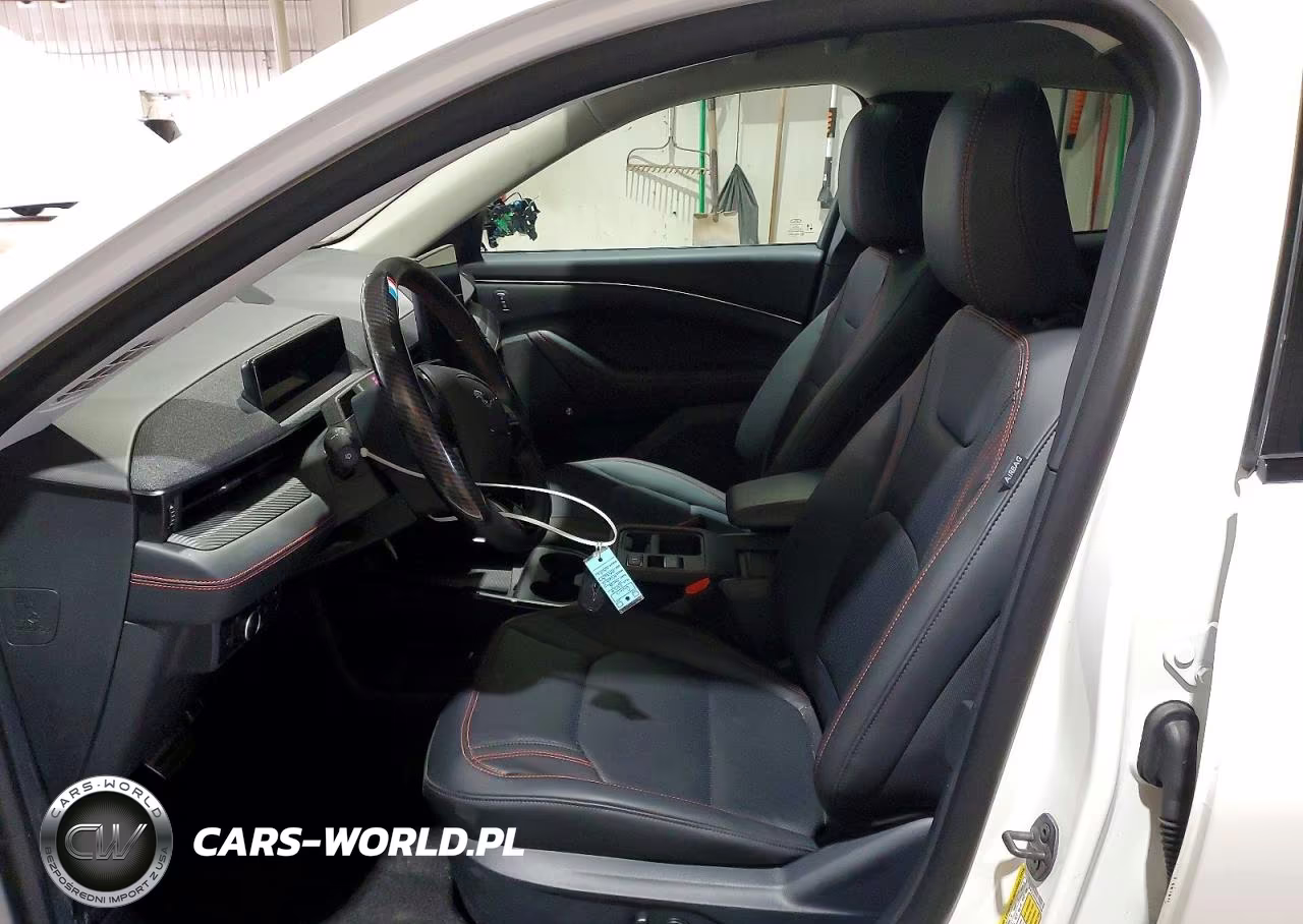 2025 Ford Mustang Mach-E Premium VIN:3FMTK3SU6SMA54388 - 7