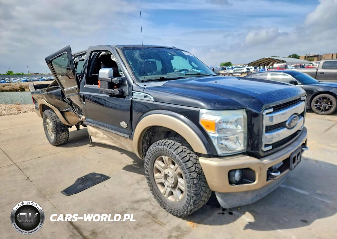 2014 Ford F250 Super Duty VIN:1FT7W2BT2EEA83943 - 4