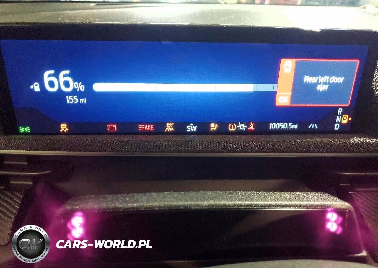2025 Ford Mustang Mach-E Premium VIN:3FMTK3SU8SMA36717 - 9