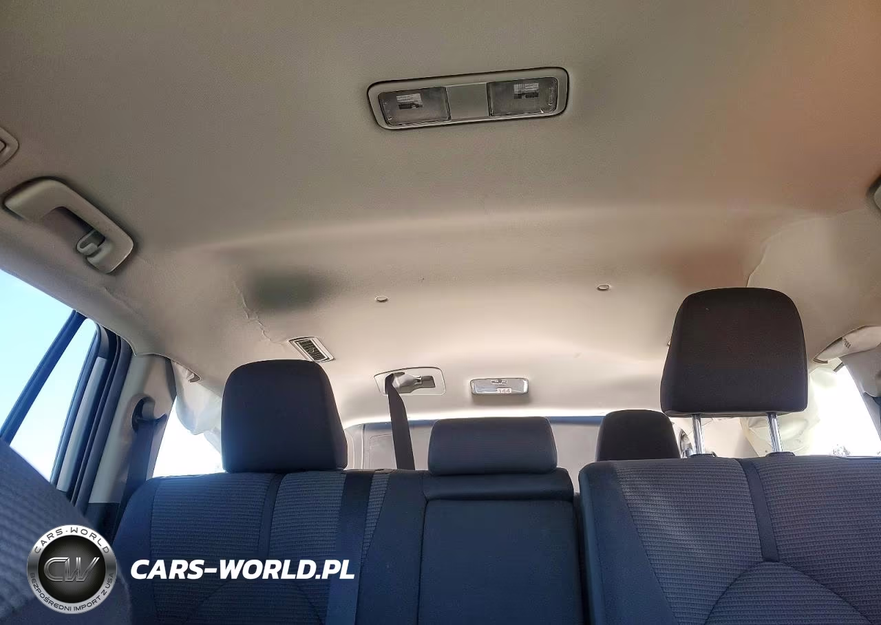 2022 Toyota Highlander Le VIN:5TDBZRBH8NS198739 - 10