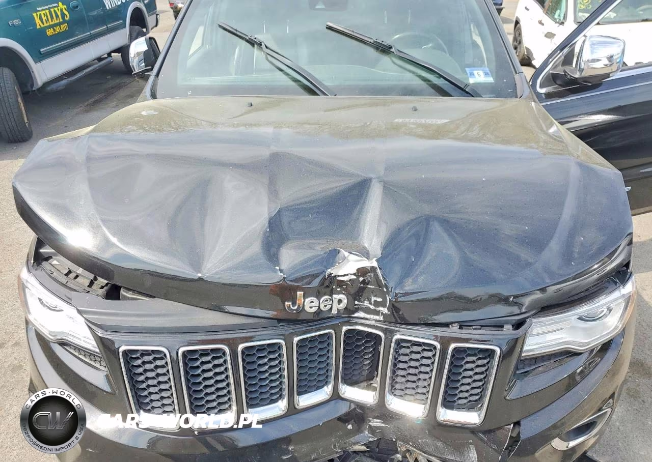 2015 Jeep Grand Cherokee Overland VIN:1C4RJFCG4FC628375 - 12