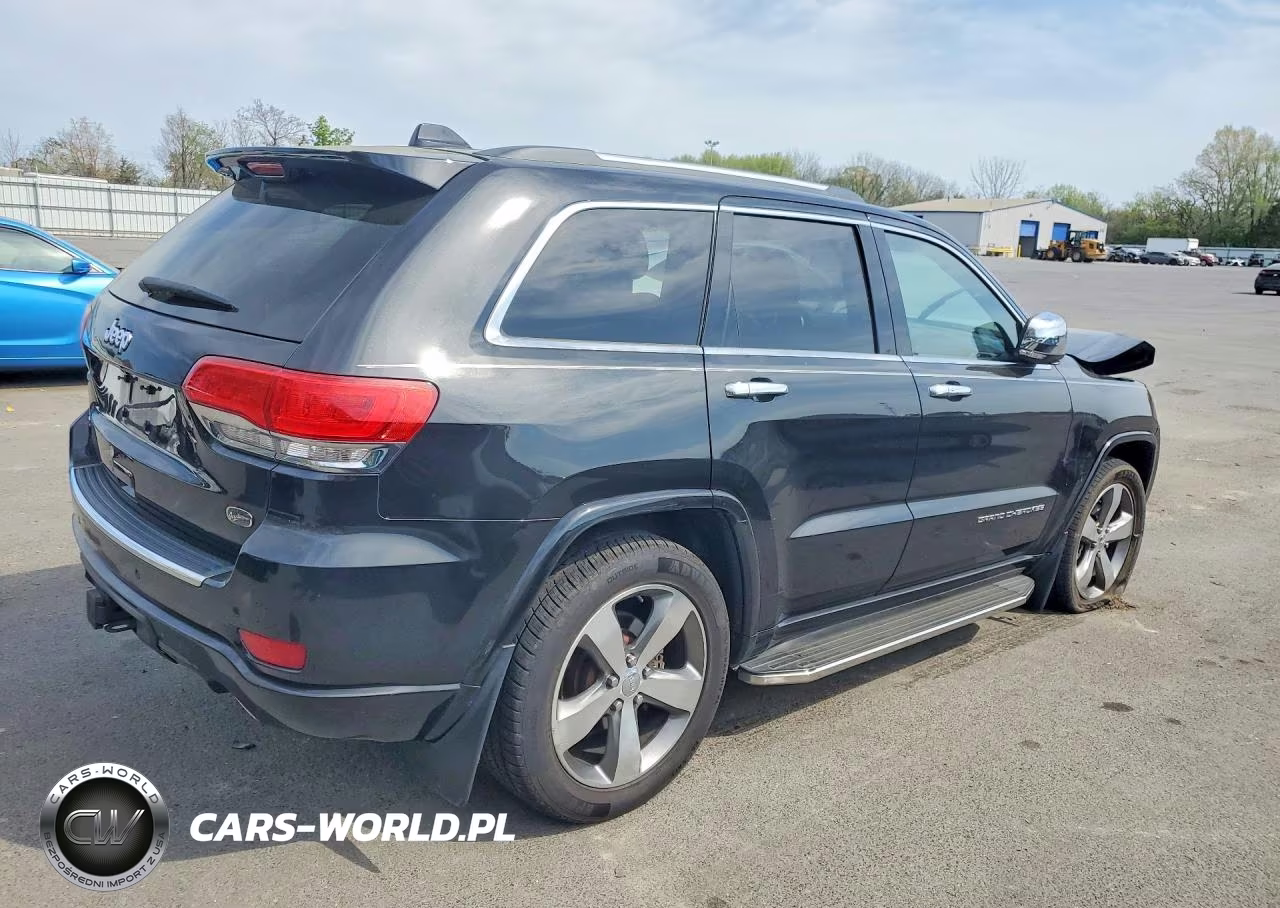 2015 Jeep Grand Cherokee Overland VIN:1C4RJFCG4FC628375 - 3
