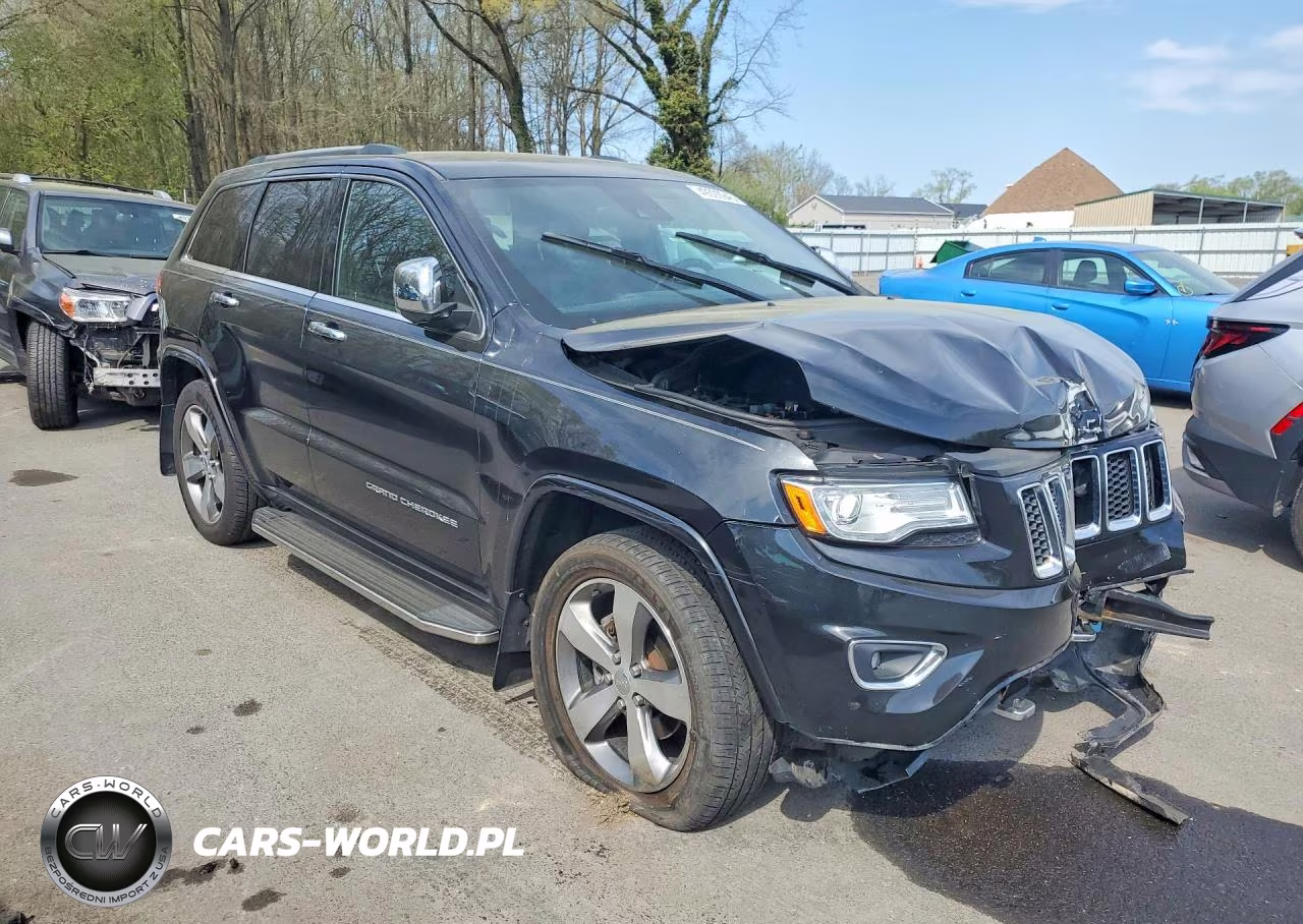 2015 Jeep Grand Cherokee Overland VIN:1C4RJFCG4FC628375 - 4