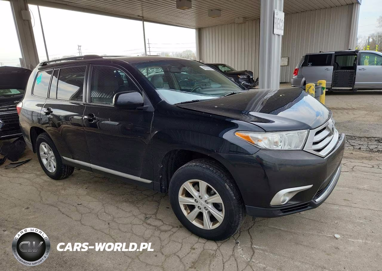 2011 Toyota Highlander Se VIN:5TDZK3EH1BS045692 - 4