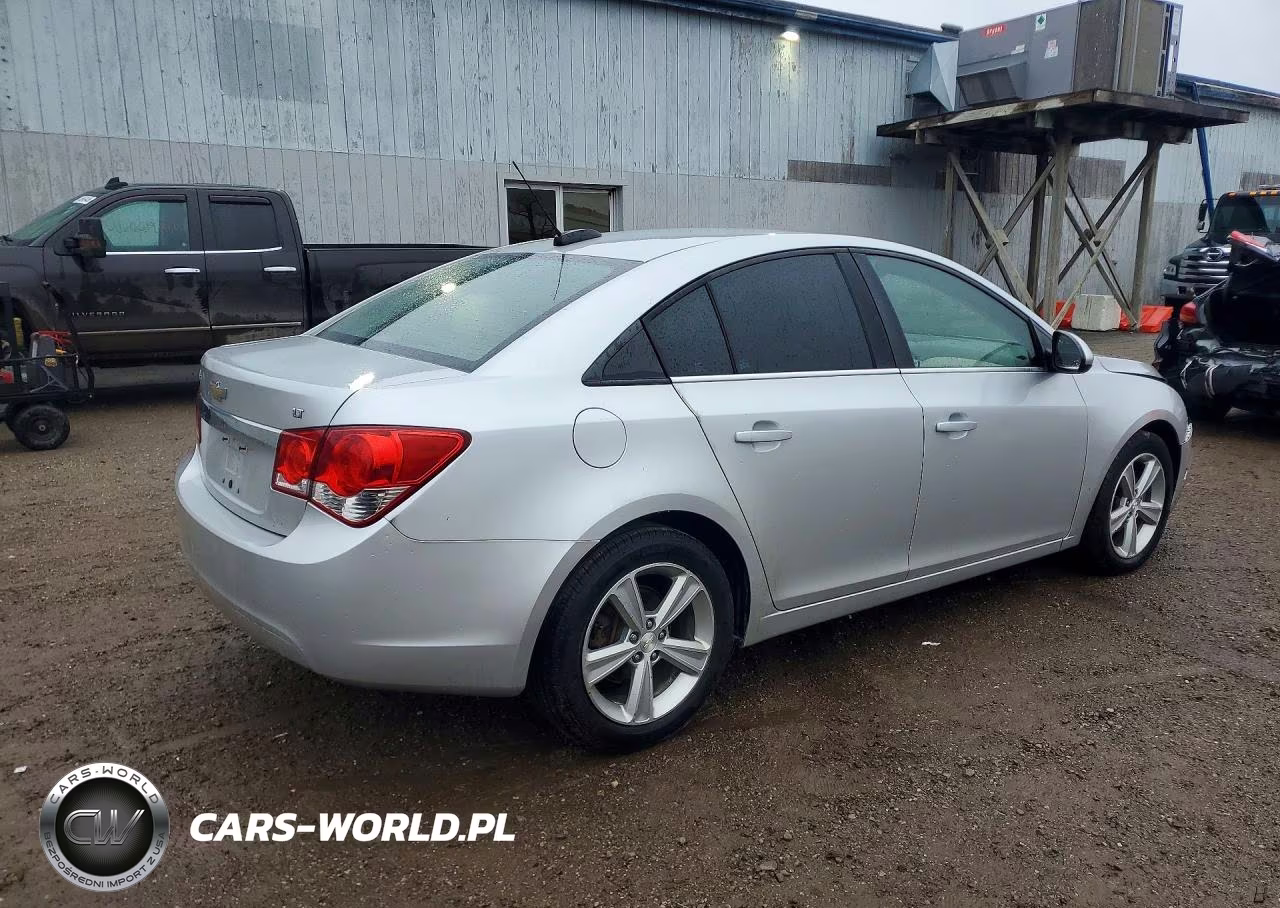 2015 Chevrolet Cruze Lt VIN:1G1PE5SB2F7273817 - 3