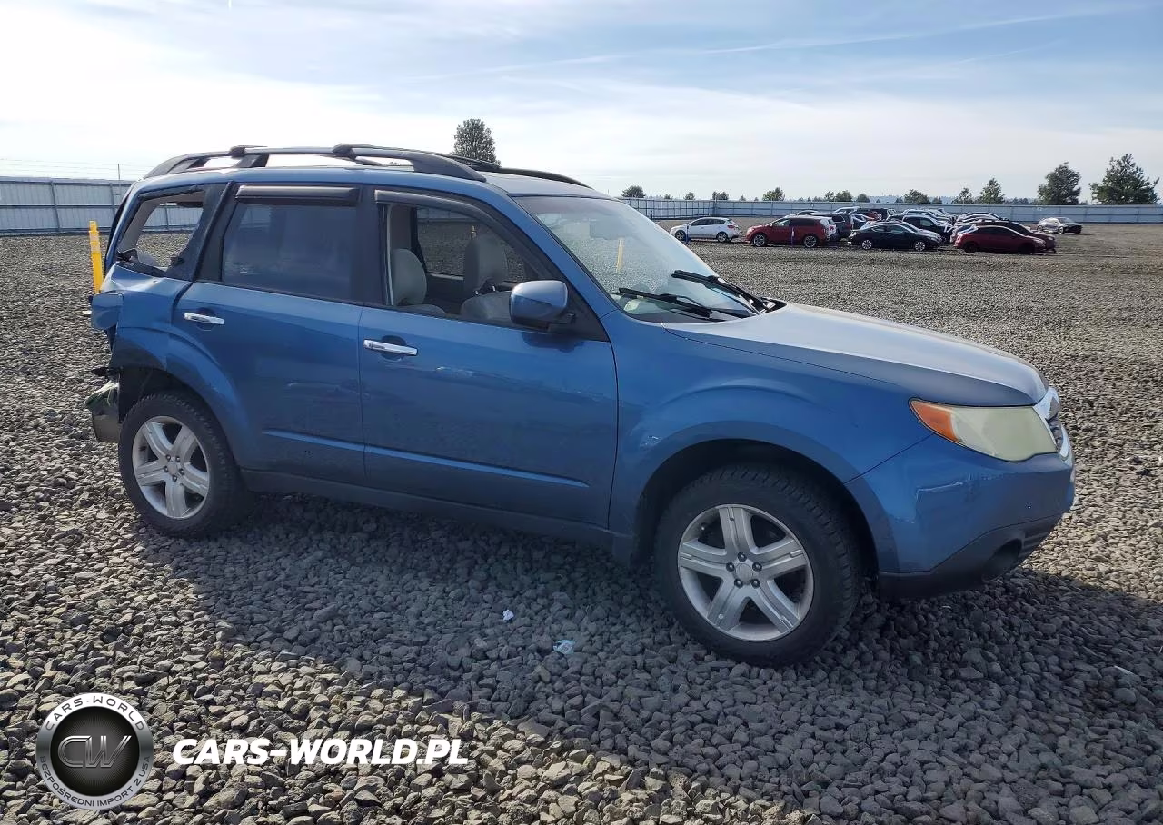 2010 Subaru Forester 2.5X Premium VIN:JF2SH6CC3AH786438 - 4