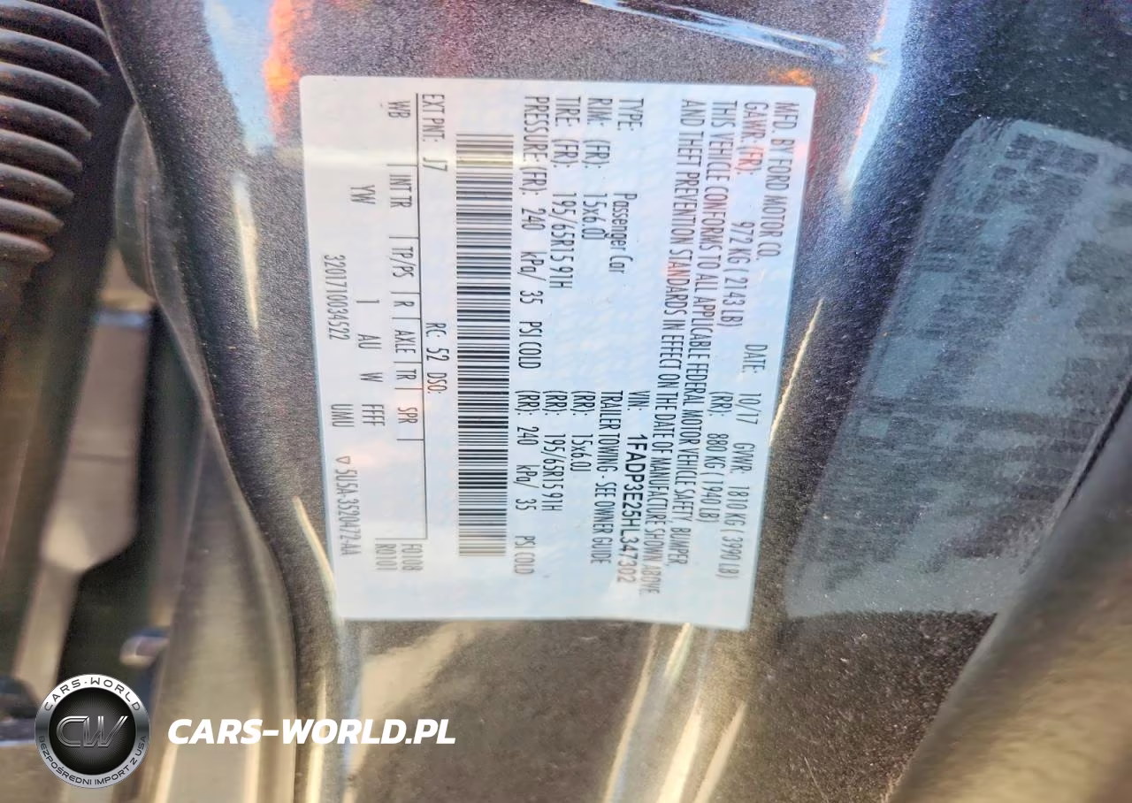 2017 Ford Focus S VIN:1FADP3E25HL347302 - 12