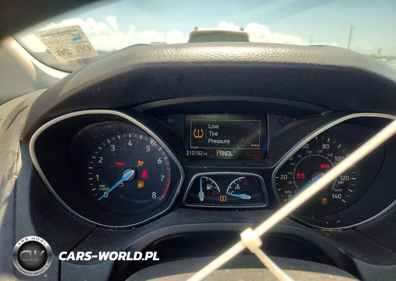 2017 Ford Focus S VIN:1FADP3E25HL347302 - 9