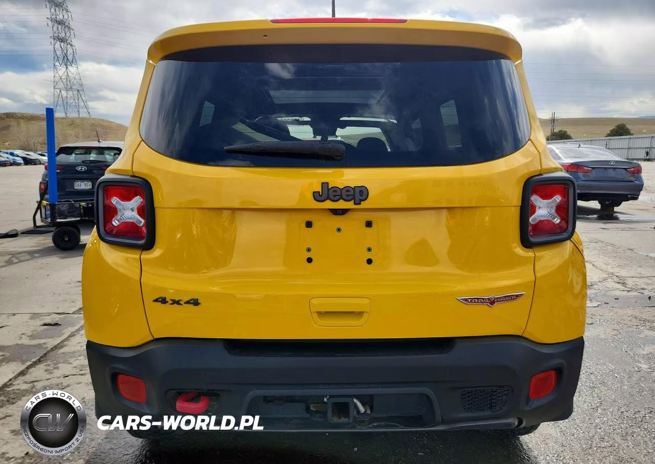 2018 Jeep Renegade Trailhawk VIN:ZACCJBCB4JPH15796 - 6