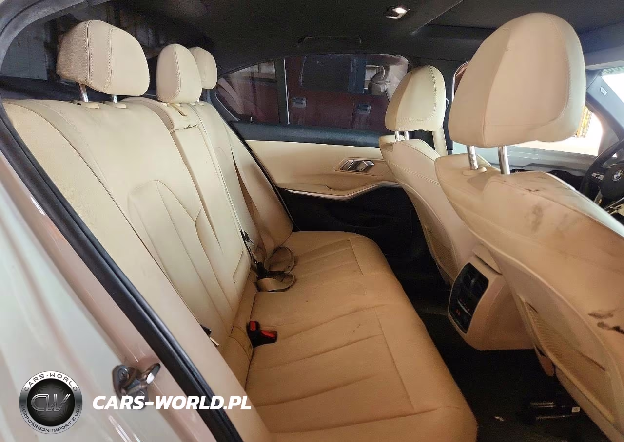 2019 BMW 330I VIN:WBA5R1C58KAK10574 - 10