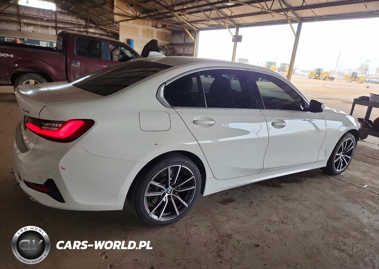 2019 BMW 330I VIN:WBA5R1C58KAK10574 - 3