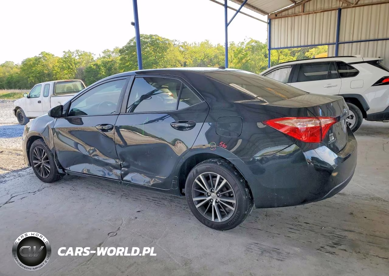 2018 Toyota Corolla Le VIN:2T1BURHE0JC056979 - 2