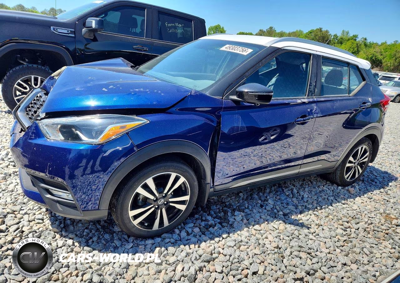 2019 Nissan Kicks Sr