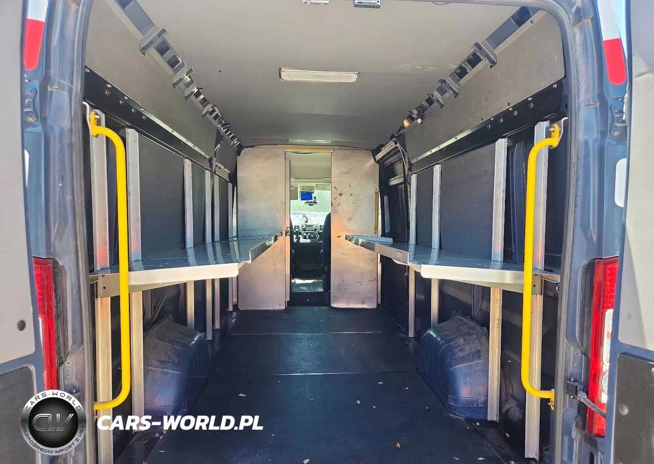 2020 Ram Promaster 3500 Delivery Van VIN:3C6URVJG7LE129307 - 10