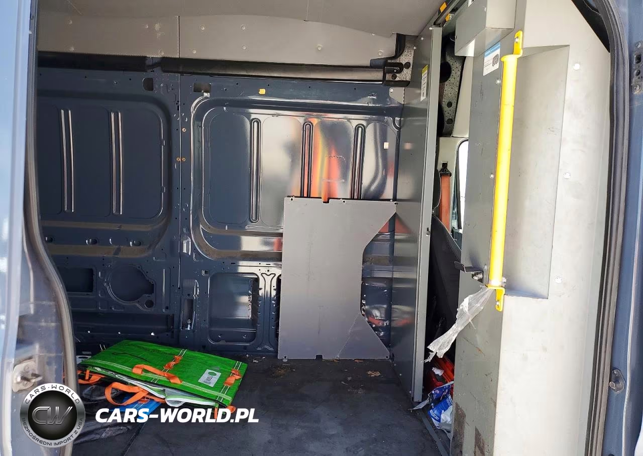 2020 Ford Transit T-250 VIN:1FTBR3X85LKB02124 - 11