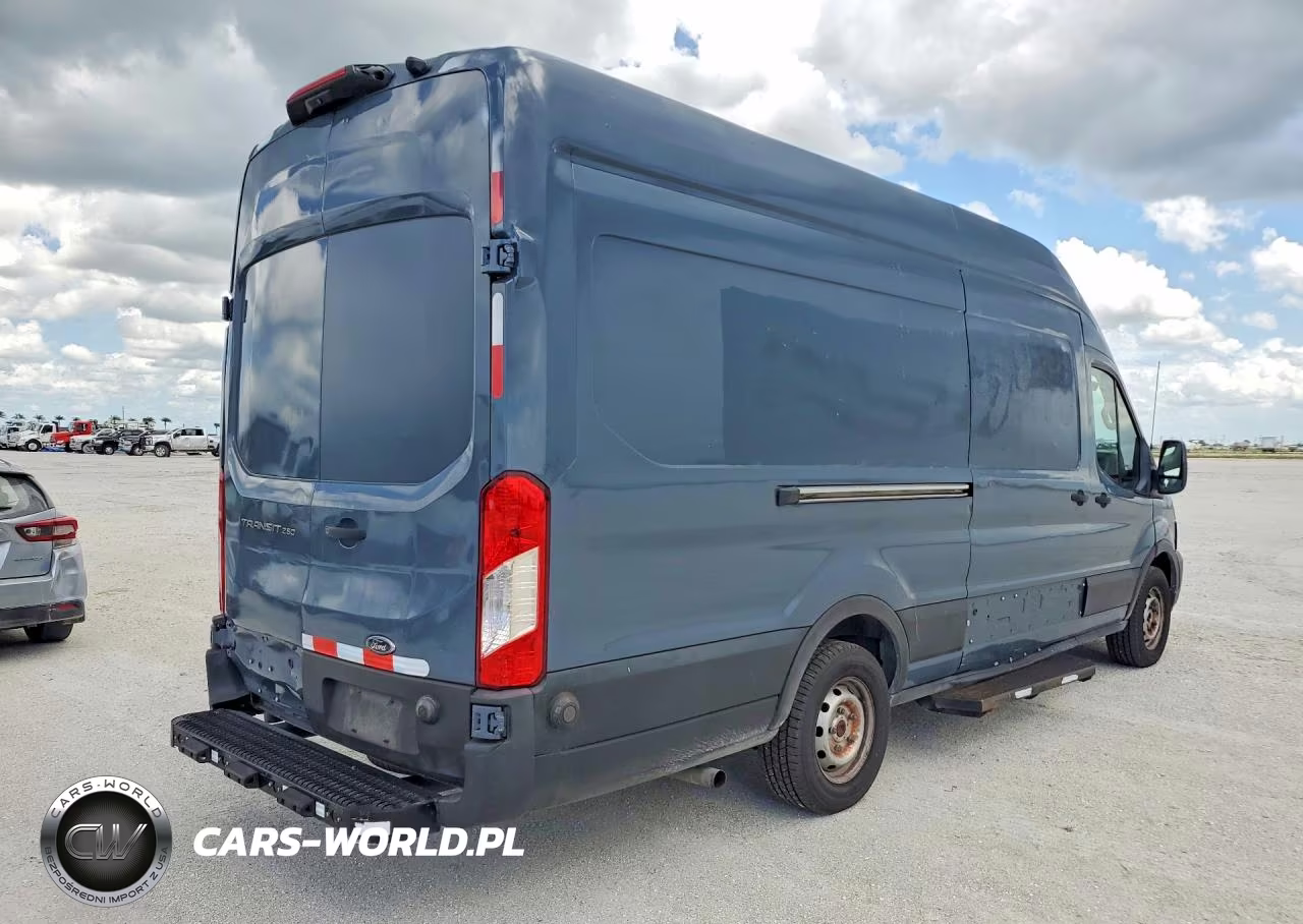 2020 Ford Transit T-250 VIN:1FTBR3X85LKB02124 - 3