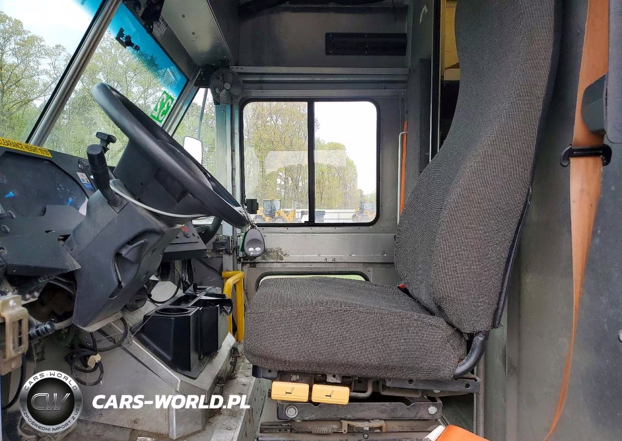 2021 Ford F59 Delivery Van VIN:1F65F5KN2M0A01959 - 7