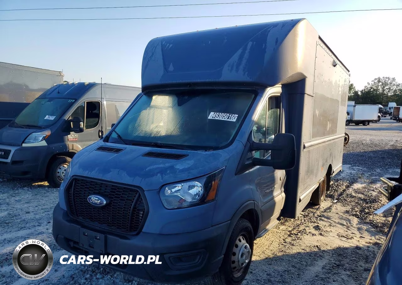 2021 Ford Transit Delivery Truck